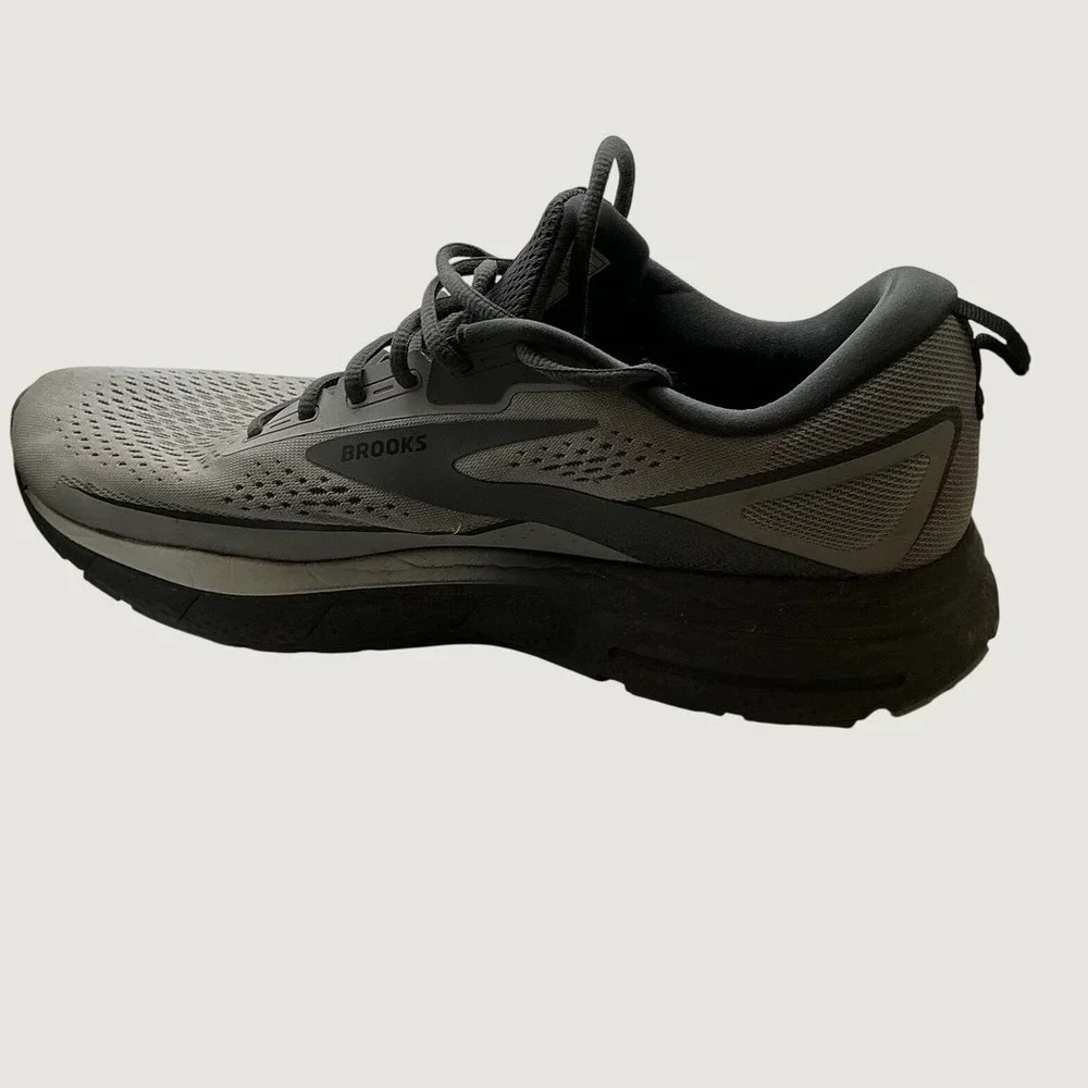 Brooks Trace 3 Mens Grey Black Running Shoes 1104121D049 Size 12 Medium D